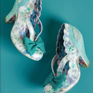 IRREGULAR CHOICE Patterns on Display Metallic Heel